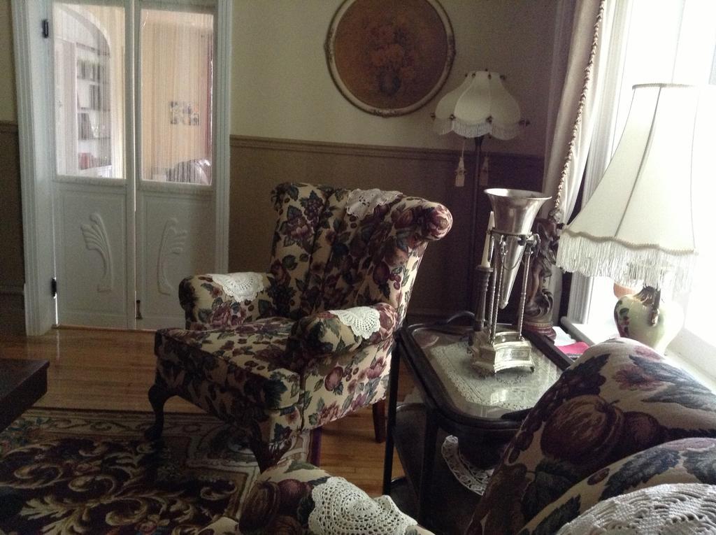 La Belle Aux Berges Bed and Breakfast Saint-Denis-sur-Richelieu Exteriör bild